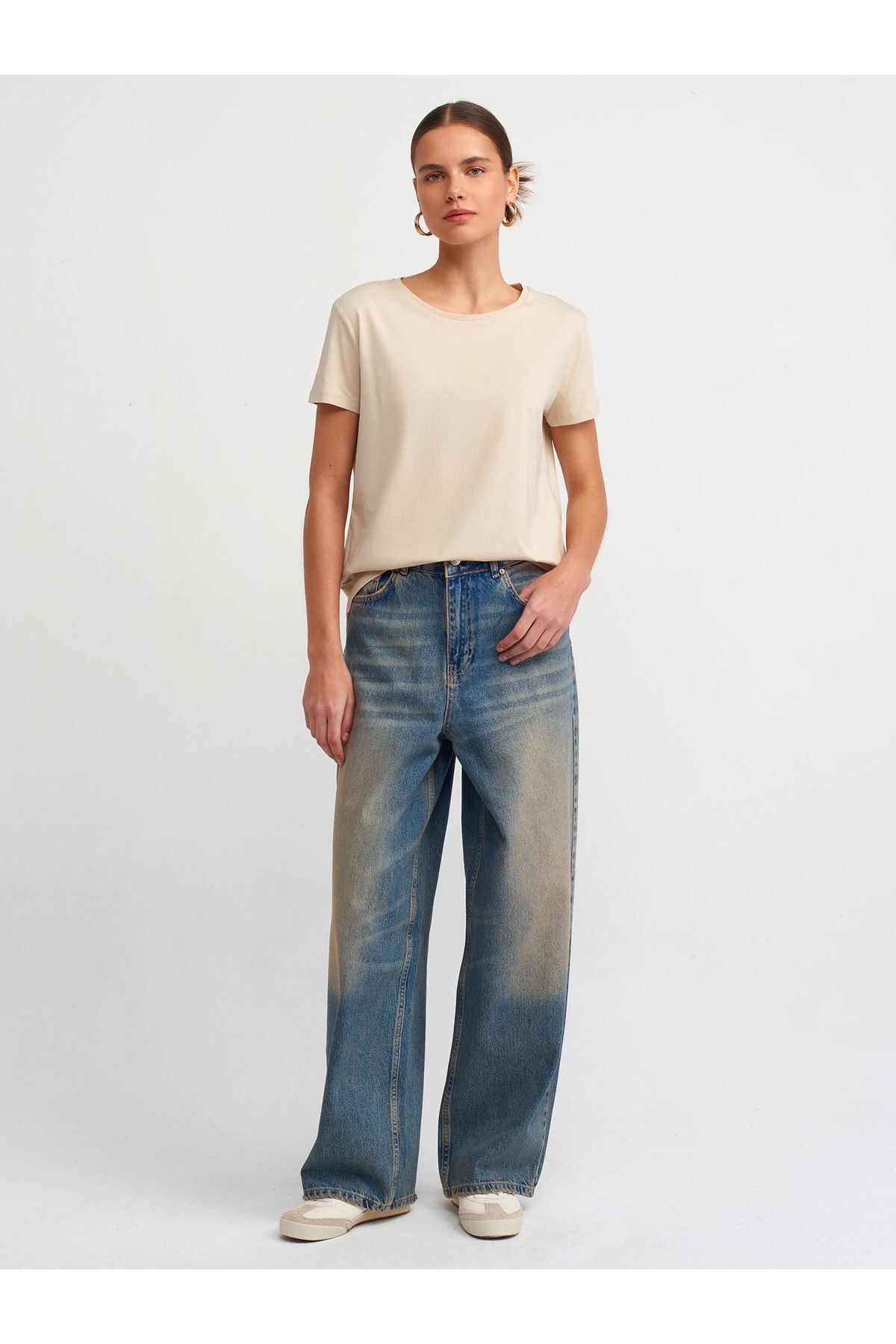 3471 Bisiklet Yaka Basic T-Shirt-Açık Bej