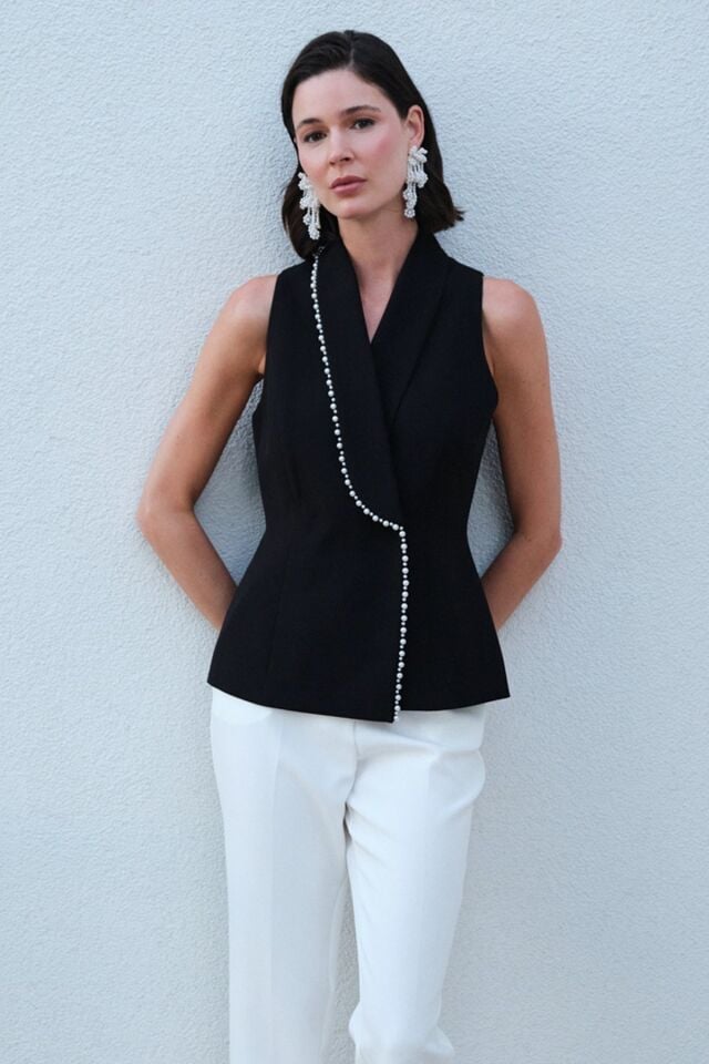 İnci Detaylı Yelek