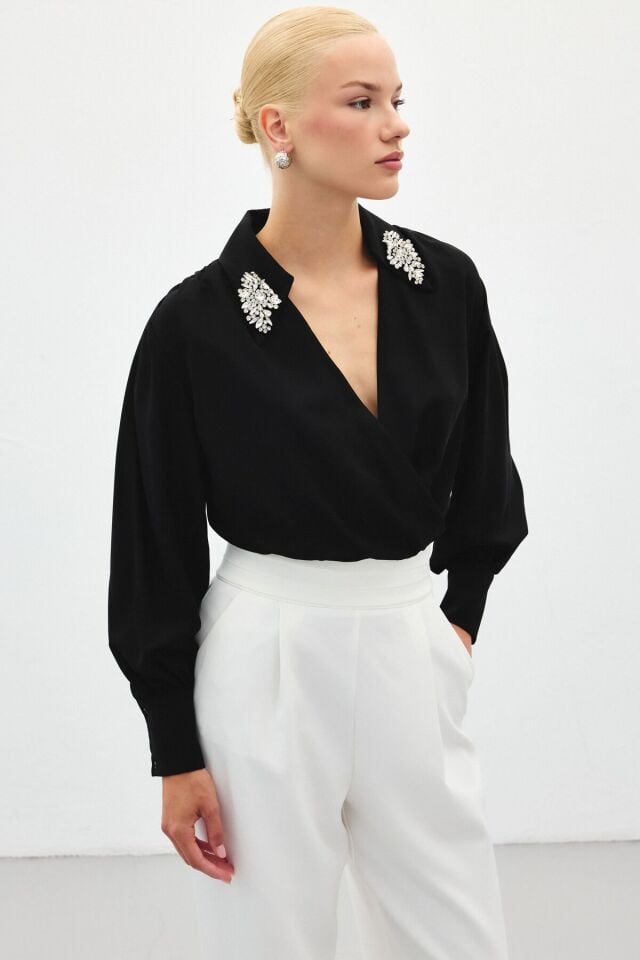 Aksesuar Detaylı Bodysuit Bluz